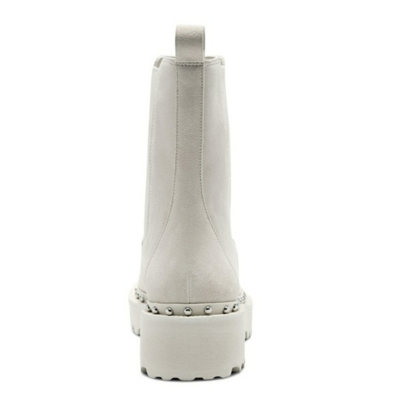 Vince Camuto milky white boots size 9.5 - Picture 4 of 4